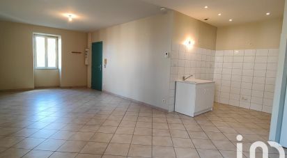 Appartement 3 pièces de 55 m² à Vanosc (07690)