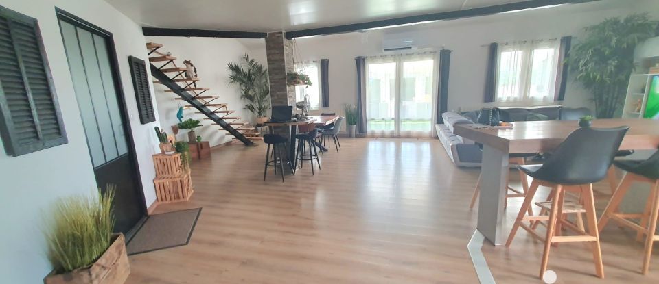 Maison 6 pièces de 262 m² à Maraussan (34370)