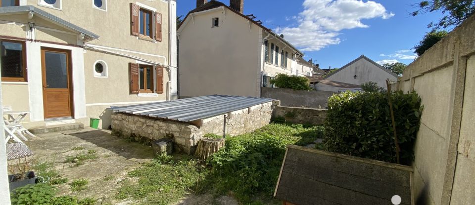 Traditional house 6 rooms of 153 m² in Saint-Martin-du-Tertre (95270)