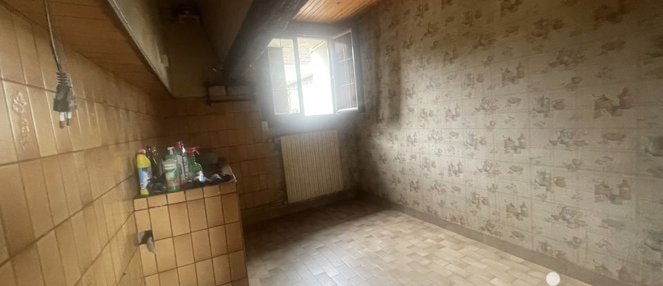 House 5 rooms of 95 m² in Jouy-sur-Morin (77320)