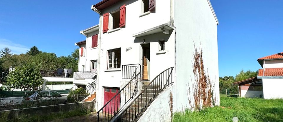 Town house 4 rooms of 120 m² in Anglet (64600)