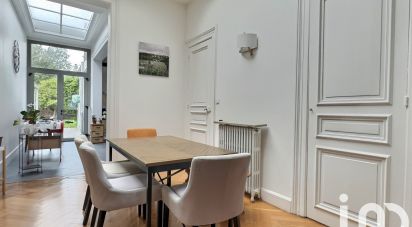 Maison 6 pièces de 185 m² à Roubaix (59100)