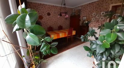 House 6 rooms of 126 m² in Chartres (28000)