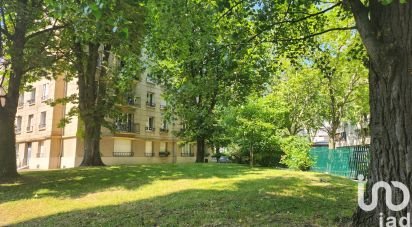 Appartement 4 pièces de 76 m² à Paris (75020)