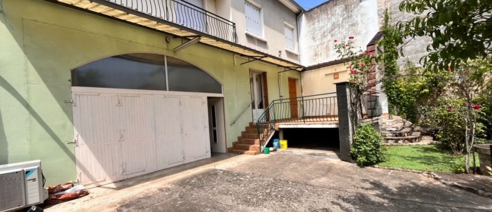 Maison 7 pièces de 185 m² à Bourbon-Lancy (71140)