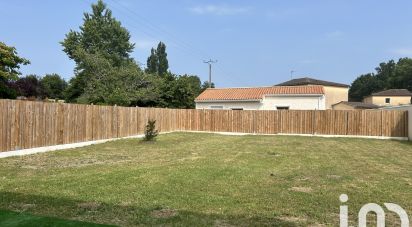 Maison traditionnelle 5 pièces de 140 m² à Saint-Denis-de-Pile (33910)