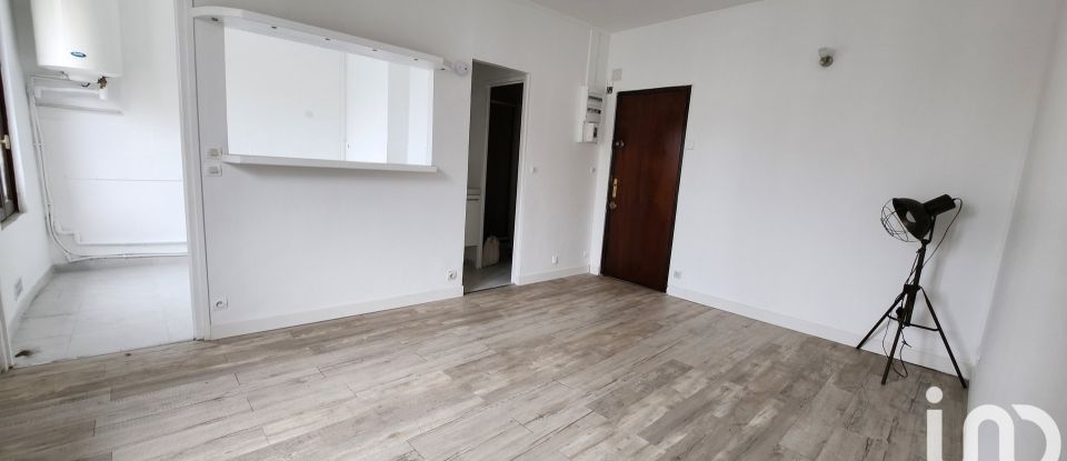 Appartement 2 pièces de 37 m² à Corbeil-Essonnes (91100)