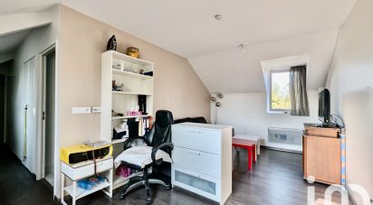 Appartement 2 pièces de 47 m² à Saint-Cyr-l'École (78210)