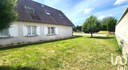 House 8 rooms of 215 m² in Leuville-sur-Orge (91310)