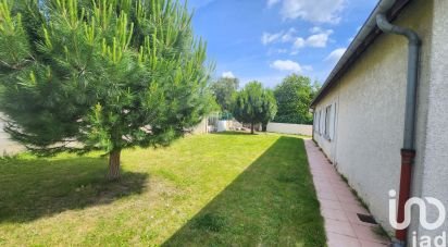 House 8 rooms of 215 m² in Leuville-sur-Orge (91310)