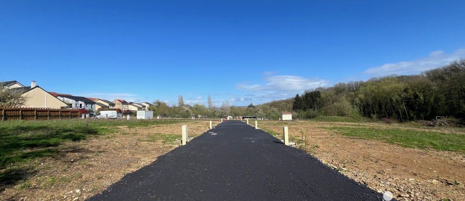 Terrain de 400 m² à Marange-Silvange (57535)