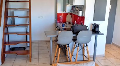 Apartment 3 rooms of 62 m² in Saint-Paul (97434)