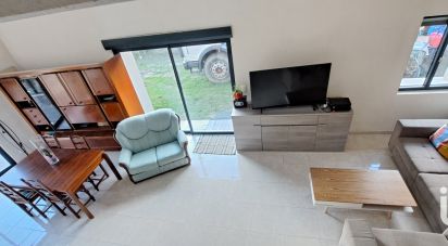 Maison 5 pièces de 175 m² à Guéreins (01090)