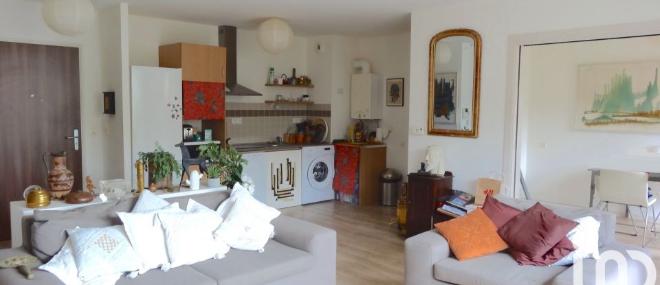 Appartement 3 pièces de 65 m² à Saint-Cyr-en-Val (45590)