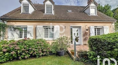 Maison traditionnelle 6 pièces de 145 m² à Dammartin-en-Goële (77230)