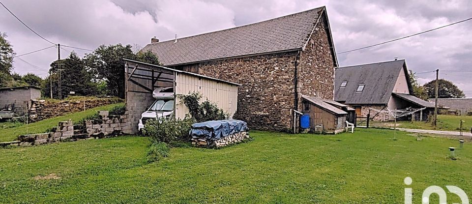 Maison de campagne 5 pièces de 143 m² à Savennes (63750)