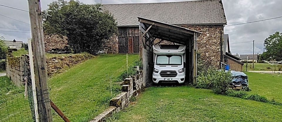 Maison de campagne 5 pièces de 143 m² à Savennes (63750)