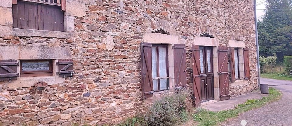 Maison de campagne 5 pièces de 143 m² à Savennes (63750)