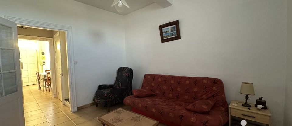 Village house 4 rooms of 65 m² in Sigean (11130)