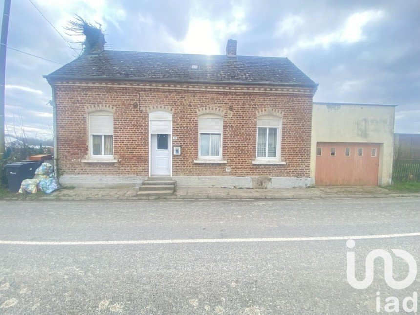 Maison traditionnelle 4 pièces de 75 m² à Douilly (80400)