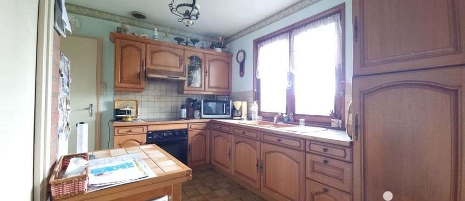 Maison 5 pièces de 104 m² à Robecq (62350)