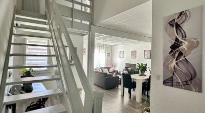 Maison 5 pièces de 85 m² à Vic-en-Bigorre (65500)