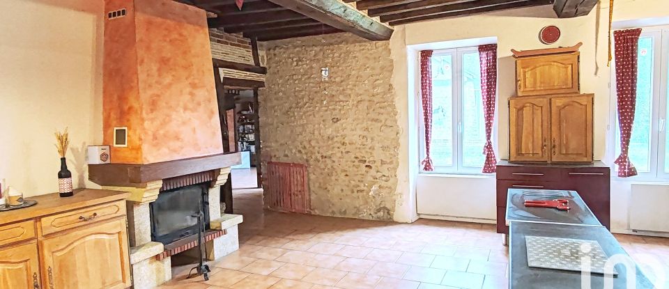 Maison 7 pièces de 208 m² à Oison (45170)