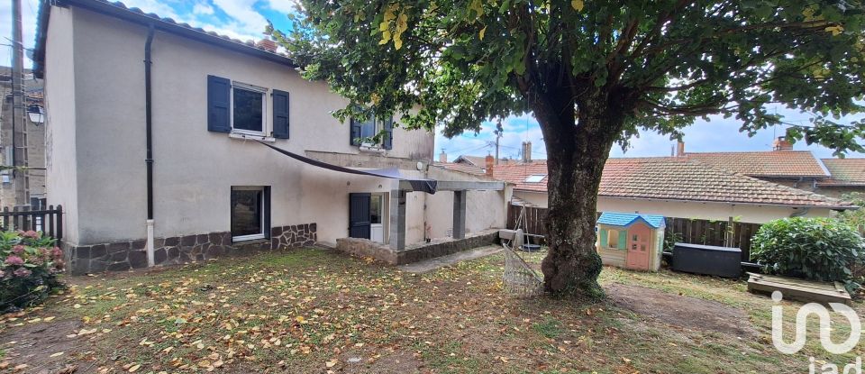 Village house 4 rooms of 90 m² in Villechenève (69770)