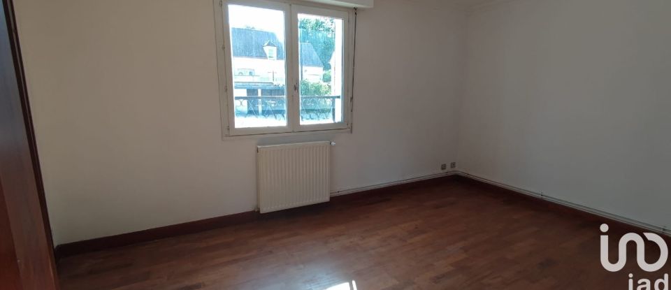 Apartment 5 rooms of 137 m² in Ronquerolles (95340)