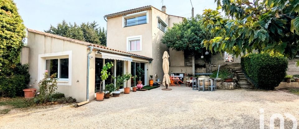 House 5 rooms of 191 m² in Loriol-du-Comtat (84870)