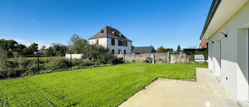 Maison 5 pièces de 113 m² à Os-Marsillon (64150)