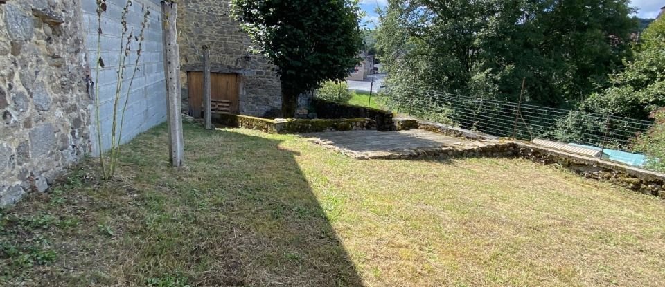 Maison 5 pièces de 75 m² à Saint-Quentin-la-Chabanne (23500)