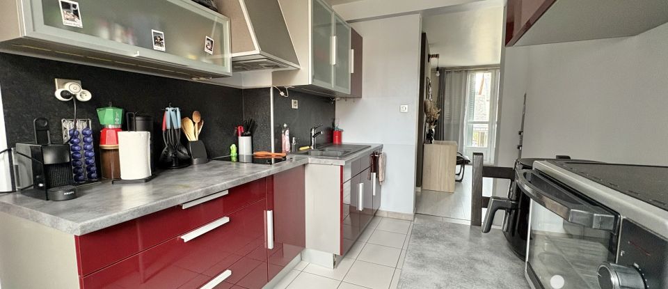 Appartement 3 pièces de 55 m² à Chambéry (73000)