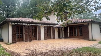 Maison traditionnelle 5 pièces de 142 m² à Bergerac (24100)