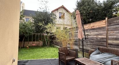 House 5 rooms of 105 m² in Montreuil (93100)