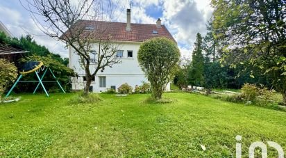 Traditional house 5 rooms of 105 m² in Coulommiers (77120)