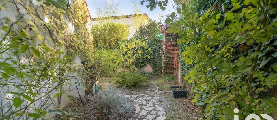 Maison traditionnelle 4 pièces de 102 m² à Trans-en-Provence (83720)