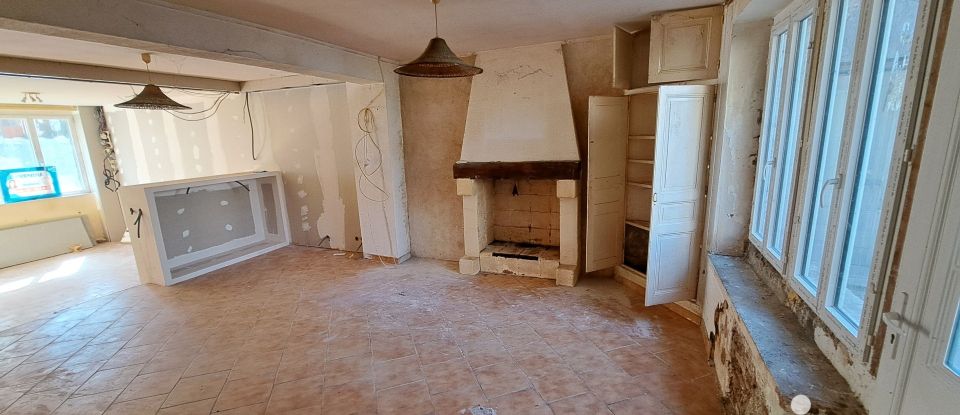 Village house 4 rooms of 96 m² in Jaligny-sur-Besbre (03220)