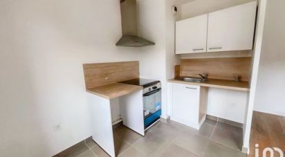 Appartement 3 pièces de 59 m² à Poissy (78300)