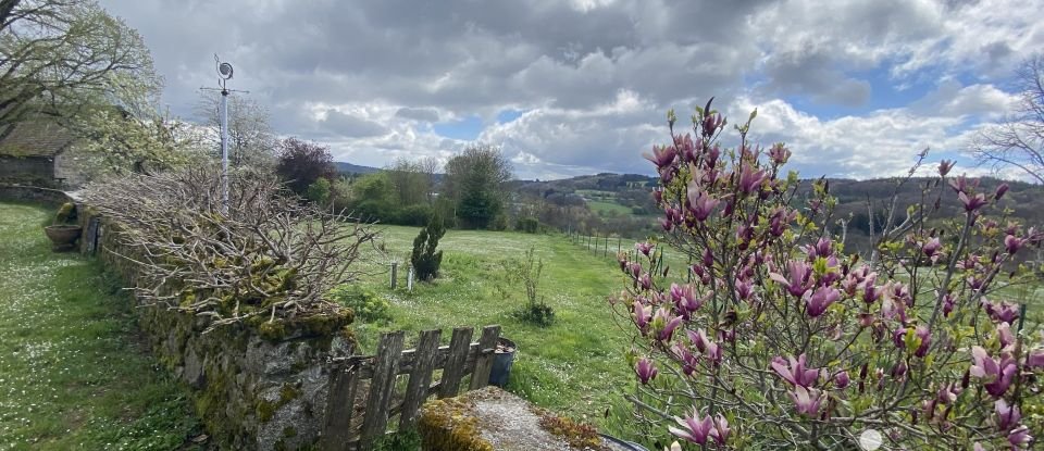 Longère 6 pièces de 181 m² à La Courtine (23100)