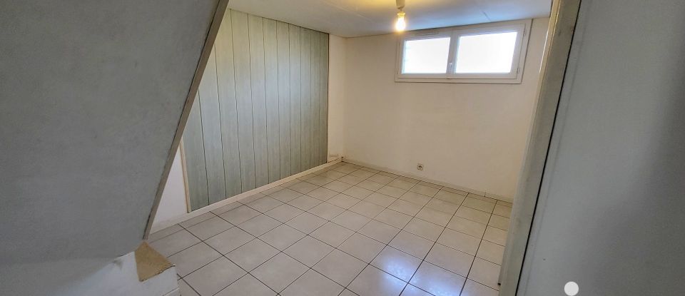 Maison traditionnelle 5 pièces de 95 m² à Thuré (86540)