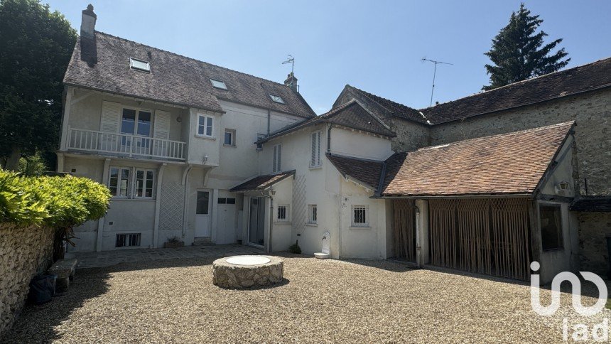 Maison 7 pièces de 174 m² à Héricy (77850)