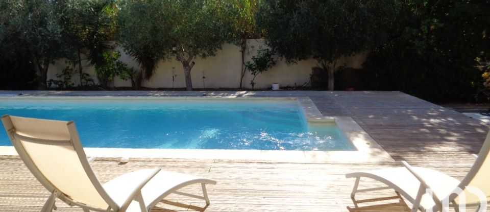 Traditional house 5 rooms of 220 m² in Agde (34300)