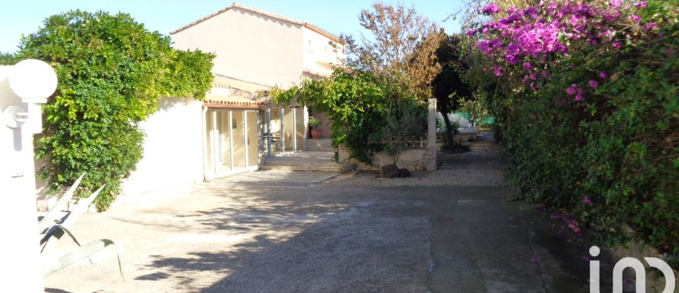 Traditional house 5 rooms of 220 m² in Agde (34300)