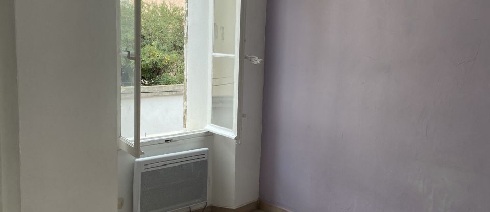 Apartment 2 rooms of 53 m² in Hyères (83400)