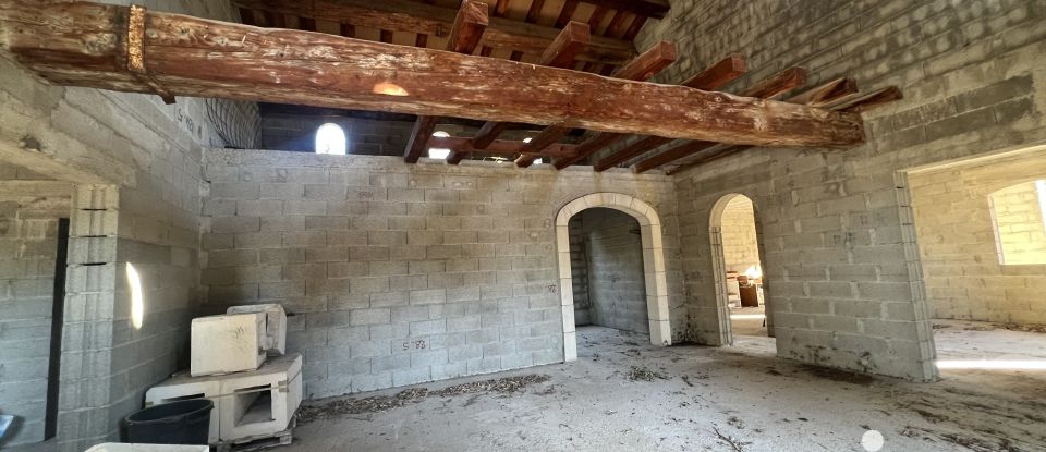 Maison 5 pièces de 160 m² à Maussane-les-Alpilles (13520)