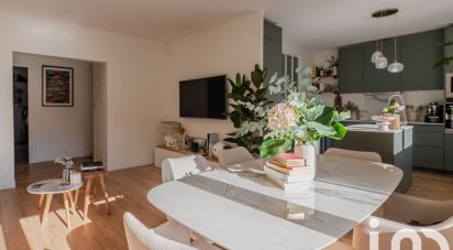 Appartement 4 pièces de 73 m² à Paris (75015)