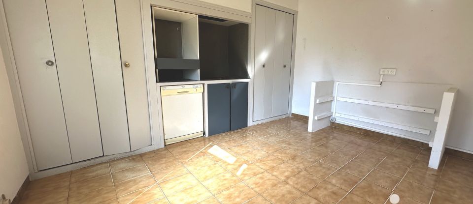 Maison de ville 4 pièces de 100 m² à Morières-lès-Avignon (84310)