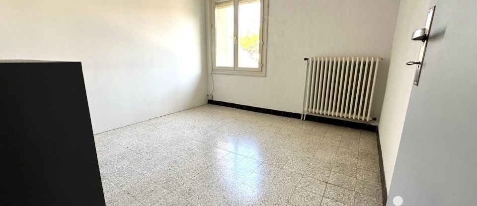 Town house 4 rooms of 100 m² in Morières-lès-Avignon (84310)