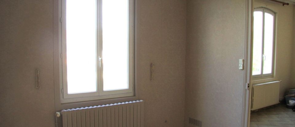 House 3 rooms of 73 m² in Rochefort (17300)